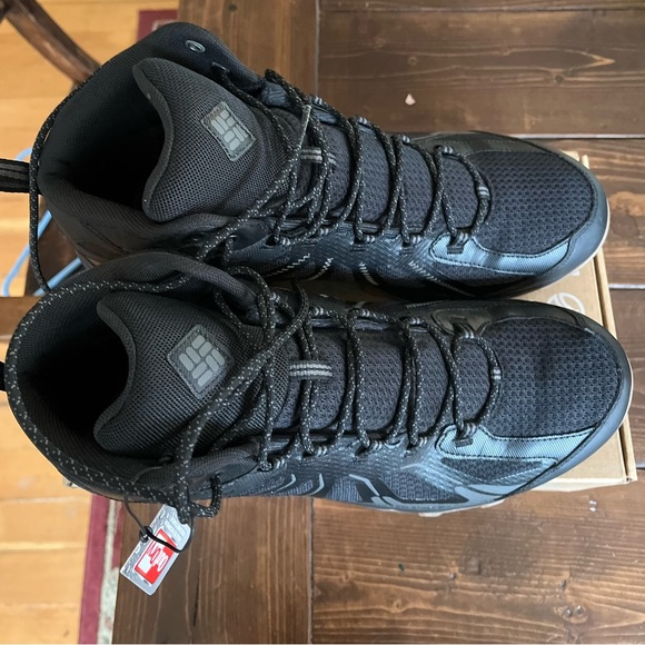 Columbia Peakfreak XCRSN Ii Xcel-Mid Outdry High Hiking Boots - Picture 3 of 3